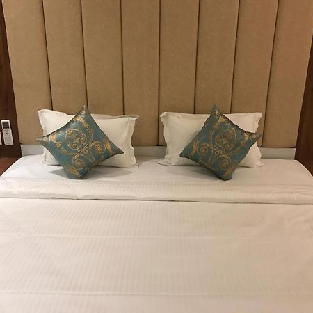 Hotel Hari Vilaas Varanasi Eksteriør billede