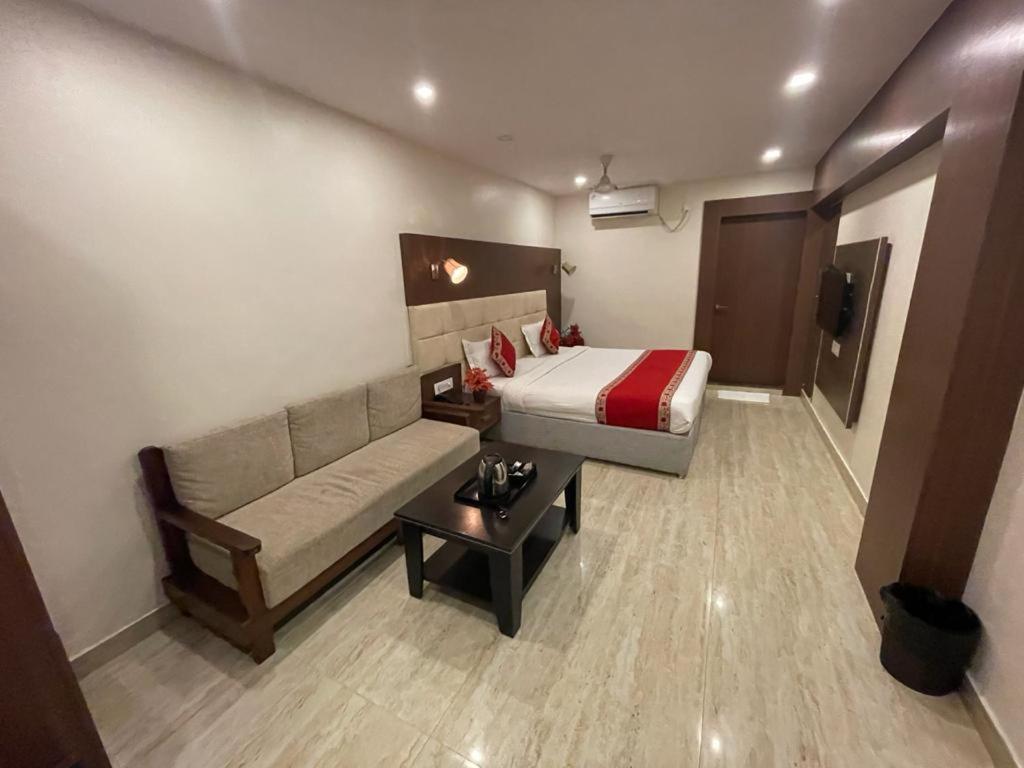 Hotel Hari Vilaas Varanasi Eksteriør billede