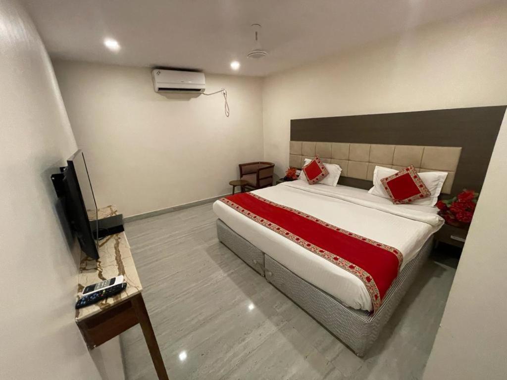 Hotel Hari Vilaas Varanasi Eksteriør billede